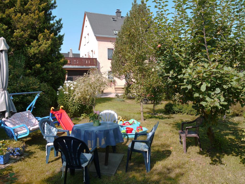 Familien-Ferienwohnung Haustein Konigswalde Екстериор снимка