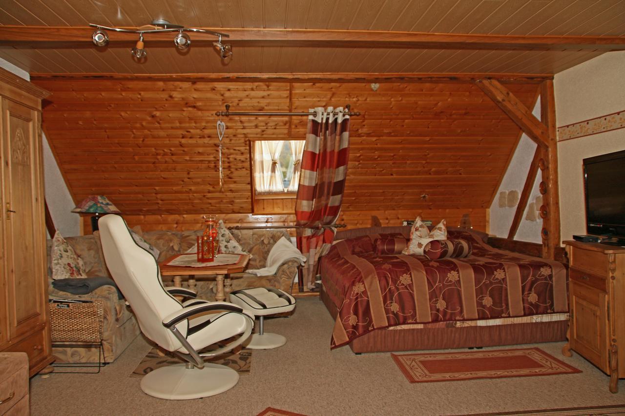 Familien-Ferienwohnung Haustein Konigswalde Екстериор снимка