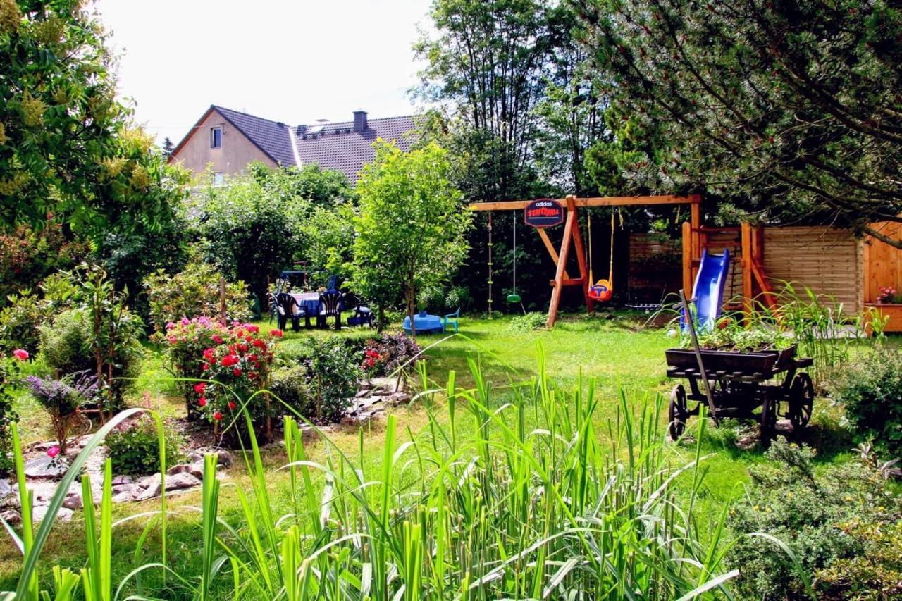 Familien-Ferienwohnung Haustein Konigswalde Екстериор снимка